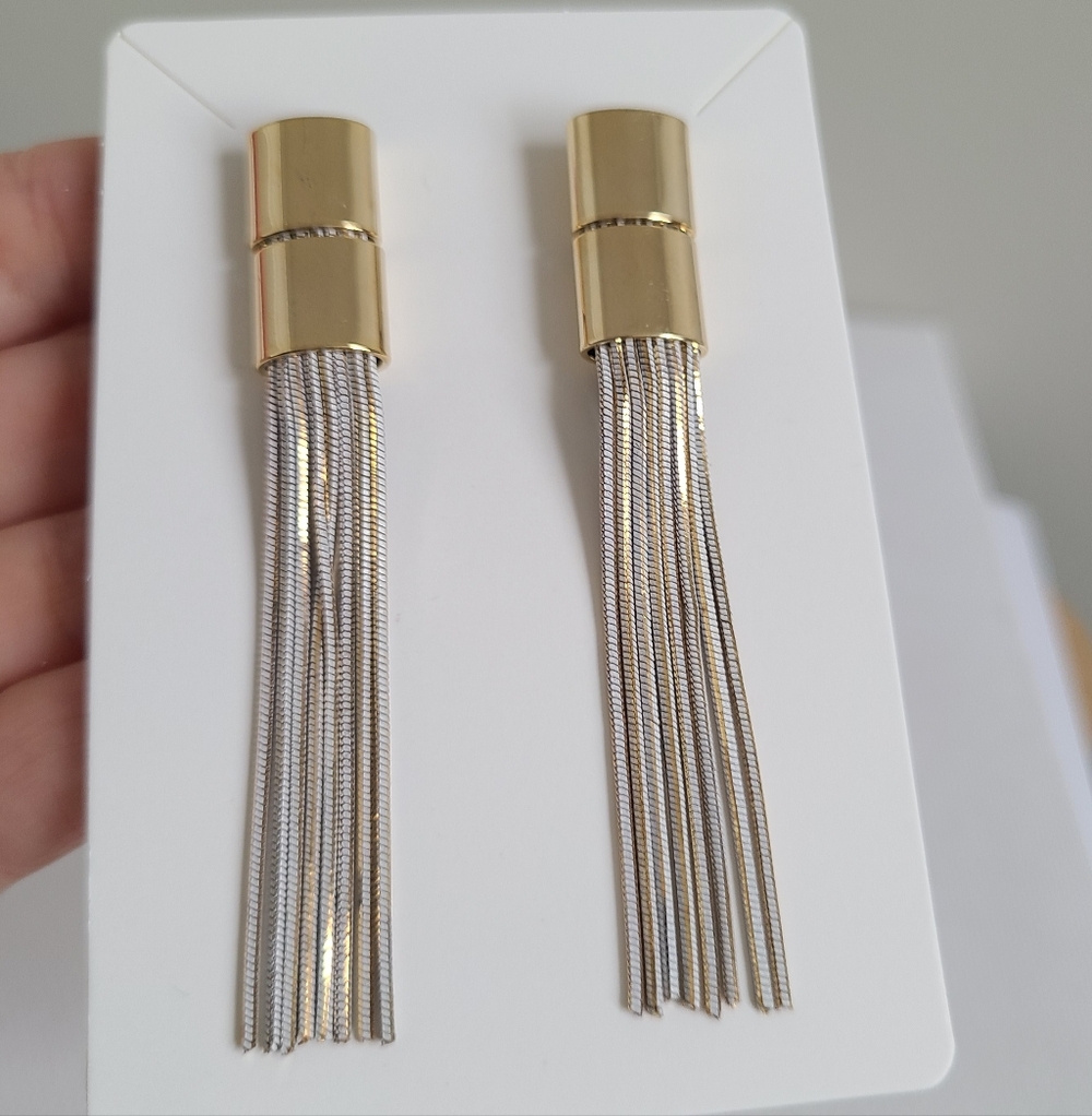 Women's Long Gold Tone Long Tassel Fashion Costume Party Statement Earrings